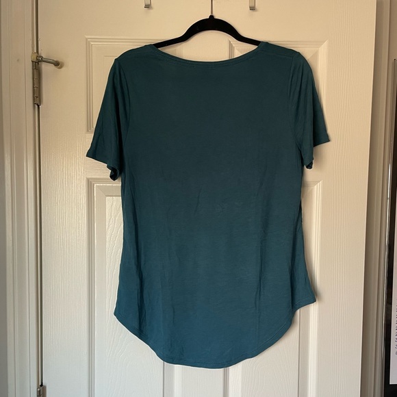Old Navy Shirt - Picture 2 of 3